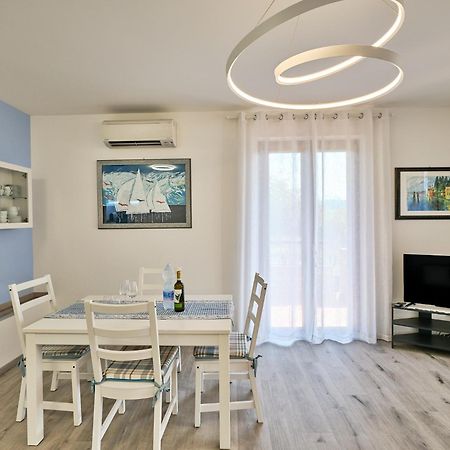 Vela Bianca Home Garda การ์ดา ภายนอก รูปภาพ